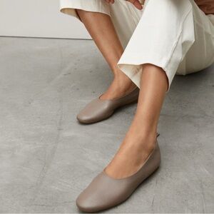 Everlane Day Glove Mocha Women's Flats LIKE NEW